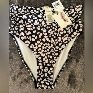 Jessica Simpson Bikini Bottom in size Small